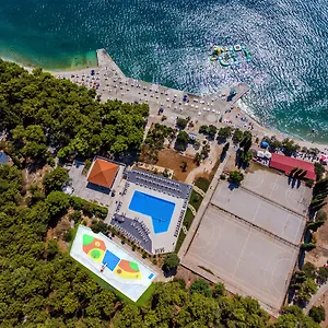 Medena 4*, Seget Donji Croatia