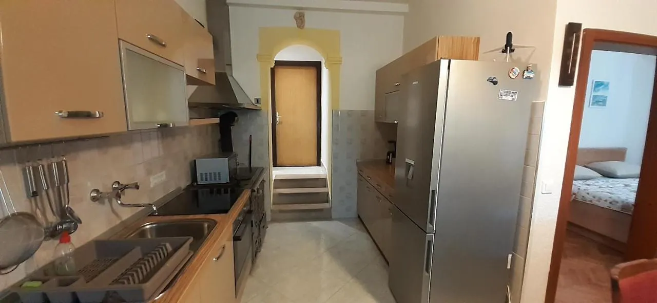 Apartments Dida Moj