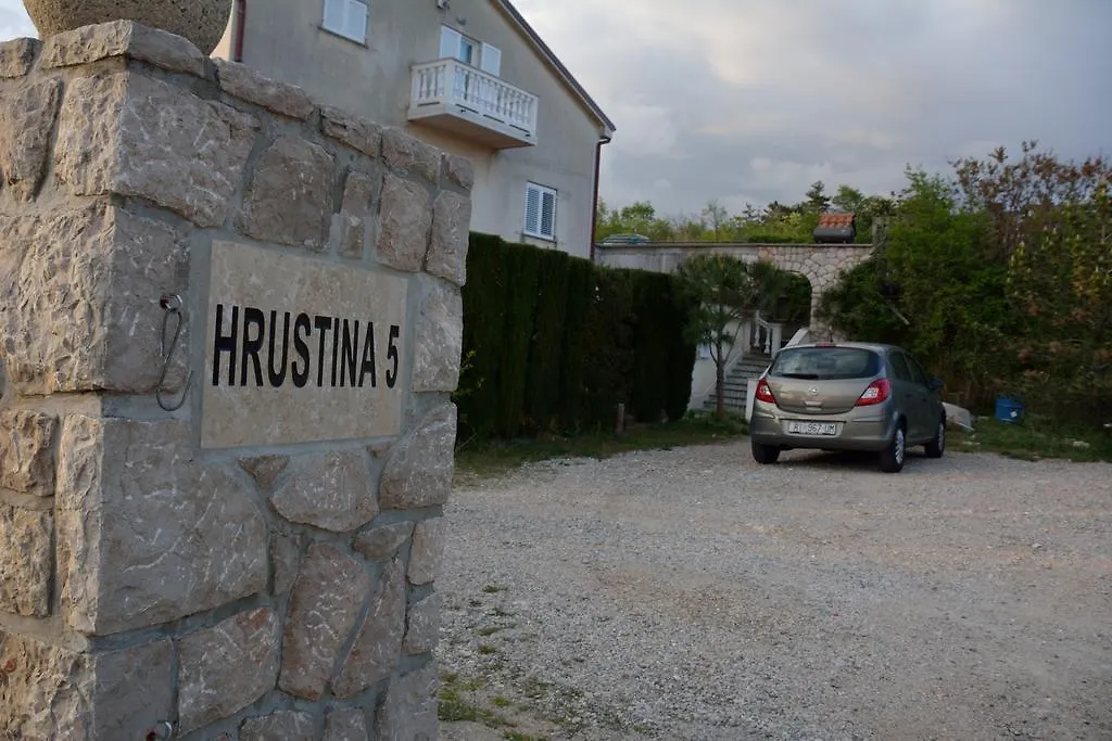 Apartments Dida Moj Smrika 3*,