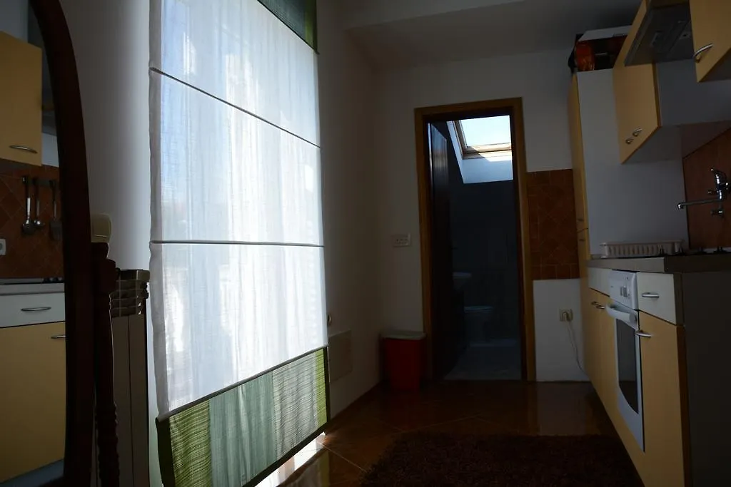 Apartments Dida Moj Smrika 3*,  Croatia