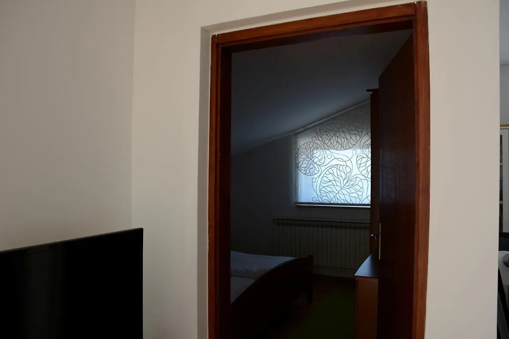 Guest house Apartments Dida Moj Smrika