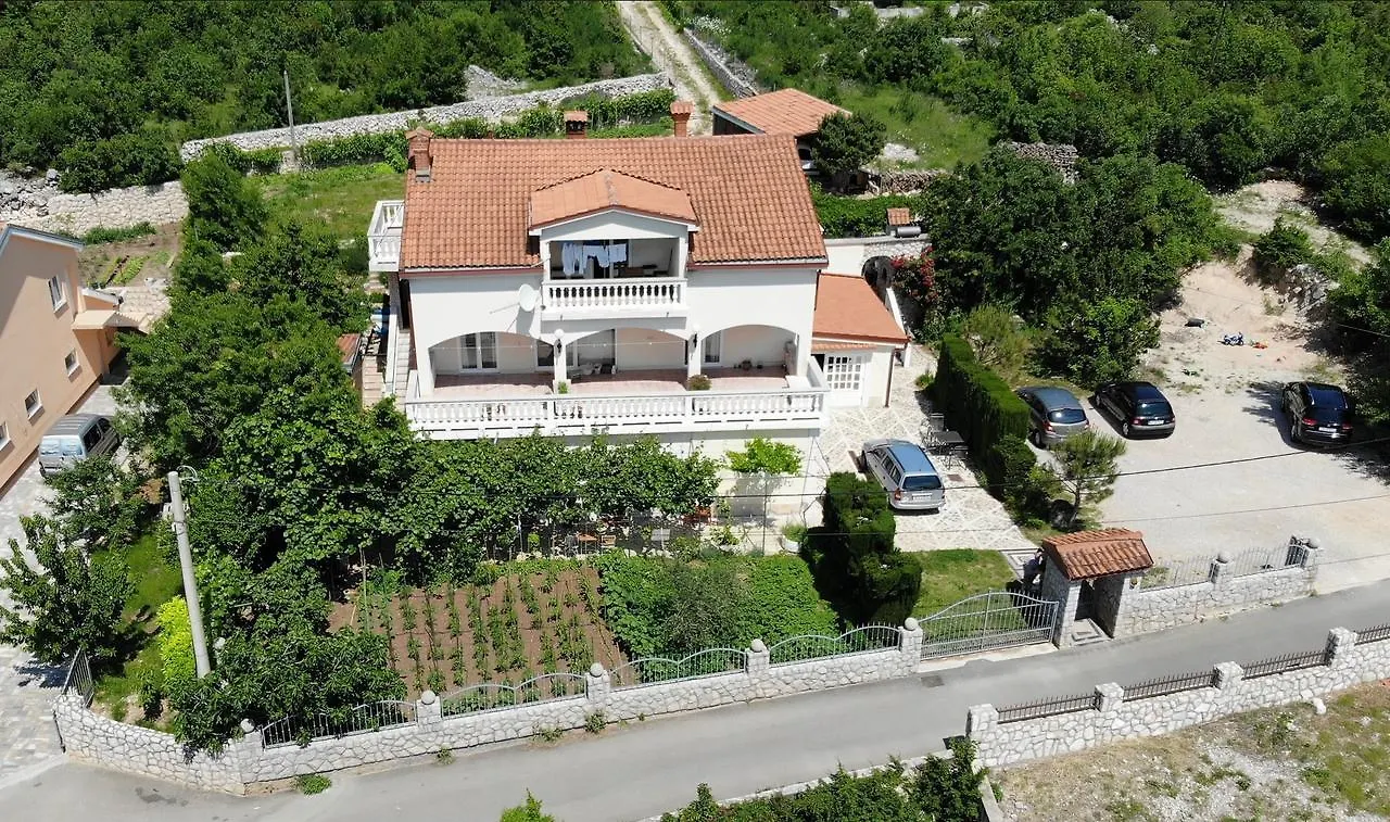 Apartments Dida Moj Smrika